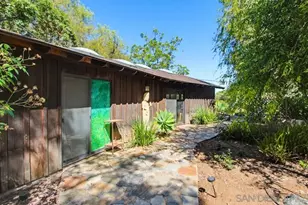 28605 Rolling Rock Rd, Escondido, CA 92026 - Photo 5