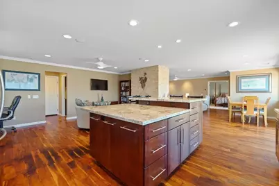  12578 Lomica Dr, San Diego, CA 92128 - Photo 15