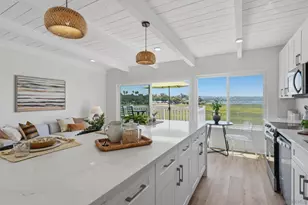 4013 Crown Point, San Diego, CA 92109 - Photo 9