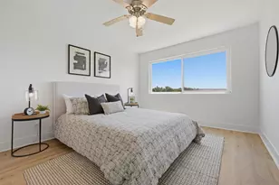 4013 Crown Point, San Diego, CA 92109 - Photo 13