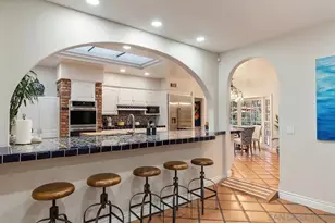 1005 Solymar Dr, La Jolla, CA 92037 - Photo 7