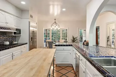  1005 Solymar Drive, La Jolla, CA 92037 - Photo 11