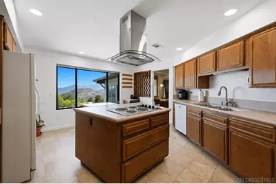  133 La Cresta Heights Rd, El Cajon, CA 92021 - Photo 11