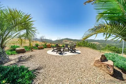  28742 Twin Oaks Valley, Vista, CA 92084 - Photo 33