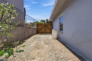 3467 Glade St, San Diego, CA 92115 - Photo 25