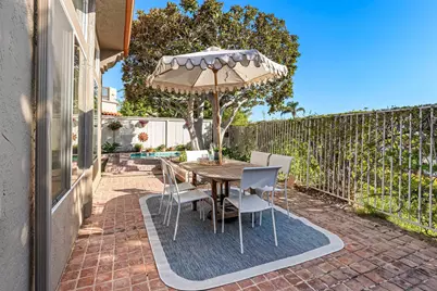  5735 Caminito Empresa, La Jolla, CA 92037 - Photo 21