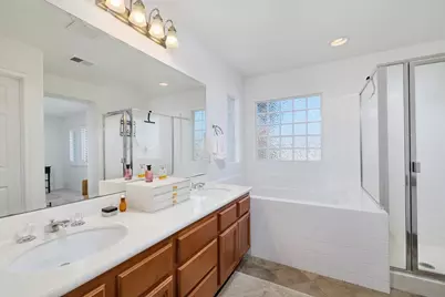  6878 Tradewinds Dr, Carlsbad, CA 92011 - Photo 17