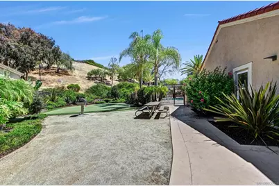  100 Sea Cliff #106, Oceanside, CA 92056 - Photo 31