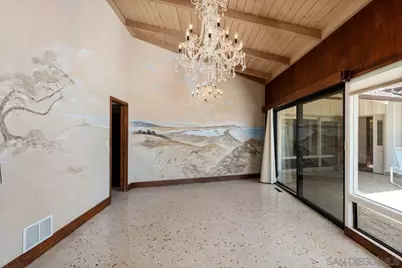  855 Muirlands Drive, La Jolla, CA 92037 - Photo 3