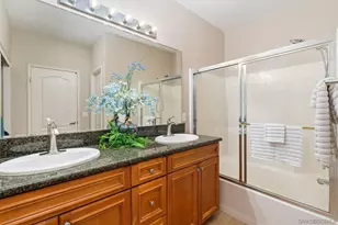 10867 Serafina Ln, San Diego, CA 92128 - Photo 13