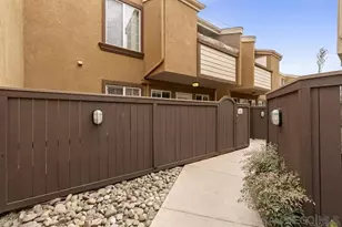 5252 Balboa Arms Dr, San Diego, CA 92117 - Photo 17