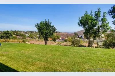  17814 Villamoura Dr, Poway, CA 92064 - Photo 27