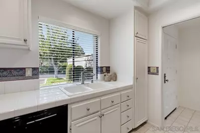  17814 Villamoura Dr, Poway, CA 92064 - Photo 7