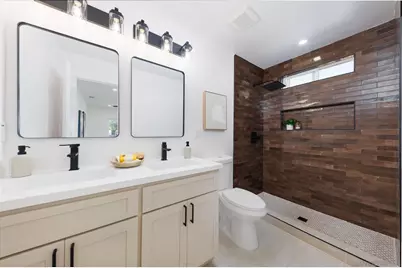  7730 Loma Vista Dr, La Mesa, CA 91942 - Photo 11