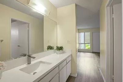  1615 Hotel Circle S #D110, San Diego, CA 92108 - Photo 7