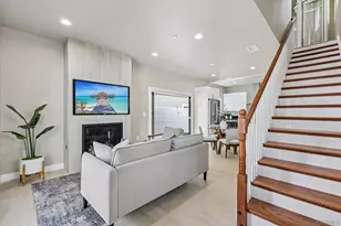 838 C Ave, Coronado, CA 92118 - Photo 7