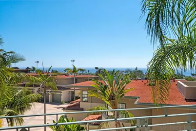  7157 Fay Ave, La Jolla, CA 92037 - Photo 5