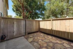 2388 Grand, San Diego, CA 92109 - Photo 21