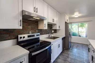  2388 Grand, San Diego, CA 92109 - Photo 1
