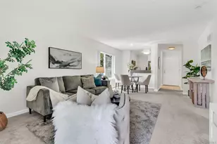 7425 Charmant Dr, San Diego, CA 92122 - Photo 13