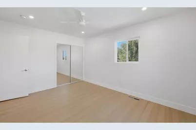  112 Country Club Drive, Chula Vista, CA 91911 - Photo 21