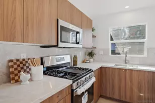 112 Country Club Dr, Chula Vista, CA 91911 - Photo 11