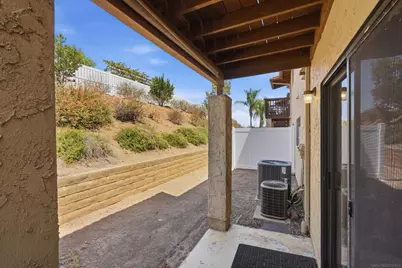  440 Citracado Prkw #9, Escondido, CA 92025 - Photo 35