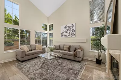  12627 Springbrook Dr. #E, San Diego, CA 92128 - Photo 3