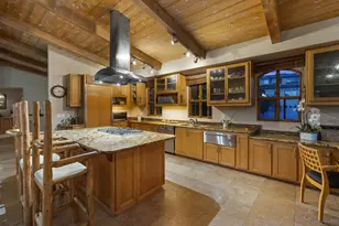 5832 La Jolla Corona Dr, La Jolla, CA 92037 - Photo 13