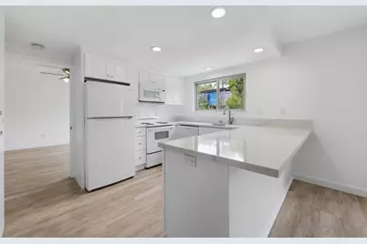  155 Rosebay Dr #40, Encinitas, CA 92024 - Photo 3