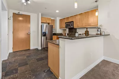  1150 J Street #204, San Diego, CA 92101 - Photo 13
