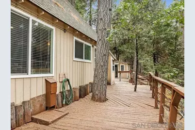  27961 Rainbow Dr., Lake Arrowhead, CA 92352 - Photo 5