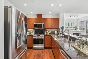 300 W Beech, San Diego, CA 92101 - Photo 13