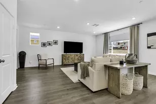 34470 Sakura, French Valley, CA 92596 - Photo 5