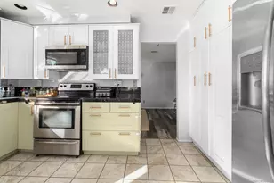 8896 Highwood Dr, San Diego, CA 92119 - Photo 5