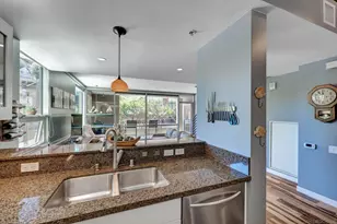 321 Tenth Ave, San Diego, CA 92101 - Photo 13