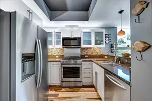 321 Tenth Ave, San Diego, CA 92101 - Photo 15