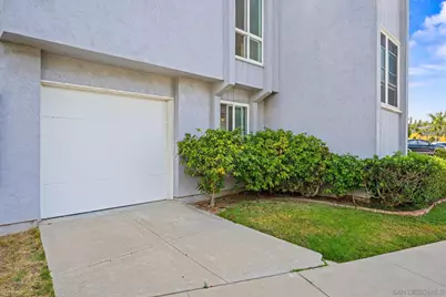  1074 Isabella Avenue, Coronado, CA 92118 - Photo 17