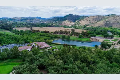  3862 Flowerwood Lane, Fallbrook, CA 92028 - Photo 5