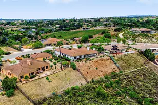 3862 Flowerwood Ln, Fallbrook, CA 92028 - Photo 41