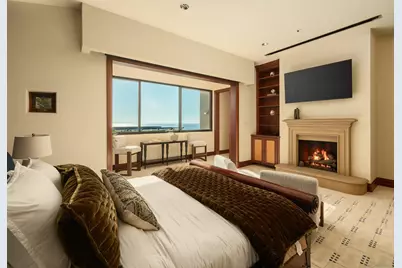  1828 Spindrift Dr, La Jolla, CA 92037 - Photo 35