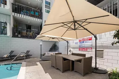  727 Sapphire Street #405, San Diego, CA 92109 - Photo 31