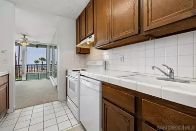  727 Sapphire Street #405, San Diego, CA 92109 - Photo 15