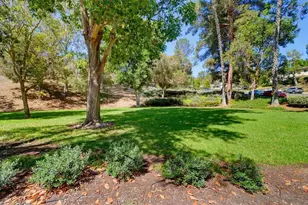 8391 Suntree Pl, San Diego, CA 92119 - Photo 35