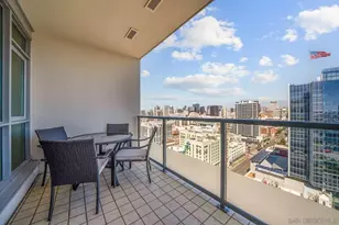 325 Seventh Ave, San Diego, CA 92101 - Photo 15