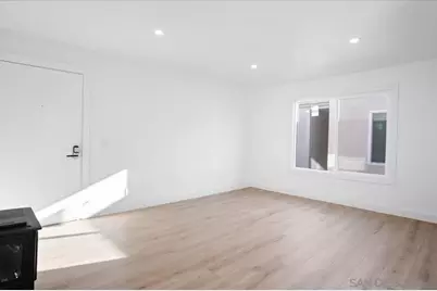  4180 Cleveland Ave, 10, CA 92103 - Photo 5