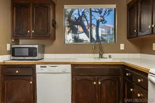 6575 Paseo Del Norte, Carlsbad, CA 92011 - Photo 17