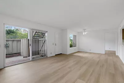  4030 Porte La Paz #90, San Diego, CA 92122 - Photo 3