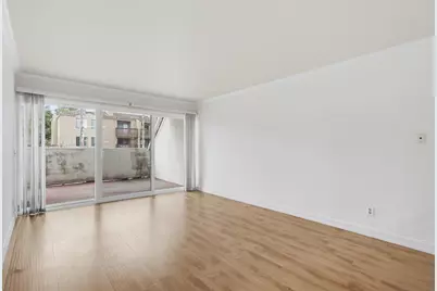  8332 Regents Rd #B, San Diego, CA 92122 - Photo 5