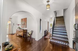 4642 E Talmadge Dr, San Diego, CA 92116 - Photo 3